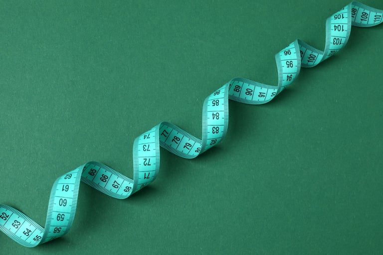 Aufmaß vor Ort – Maßband und Messwerkzeug für exakte Raumplanung